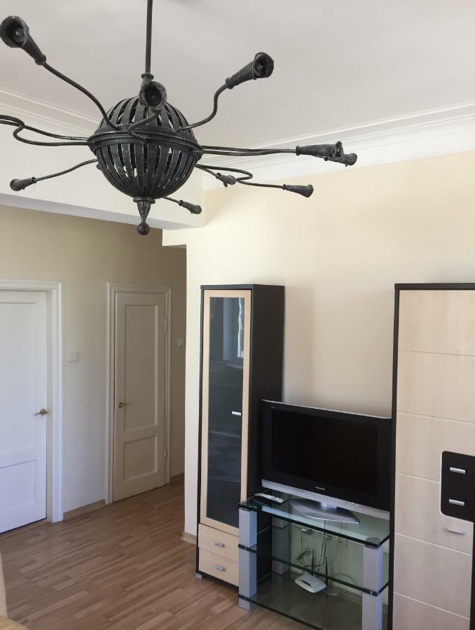 Old Town Apartament Šiauliai Esterno foto